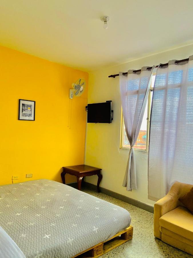La Clave Hostel & Rooftop カリ エクステリア 写真